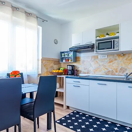 Apartment Masa *